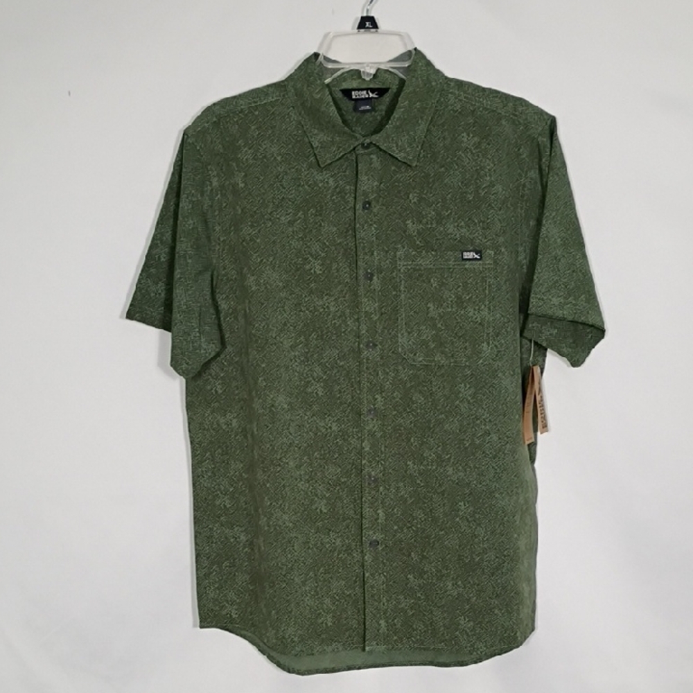 NWT Eddie Bauer Laurel Wreath Walker Casual Button Down Shirt Mens Size Medium